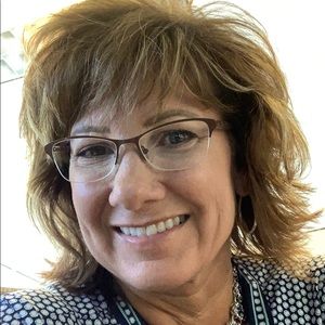 Meet your Posher, Dawn